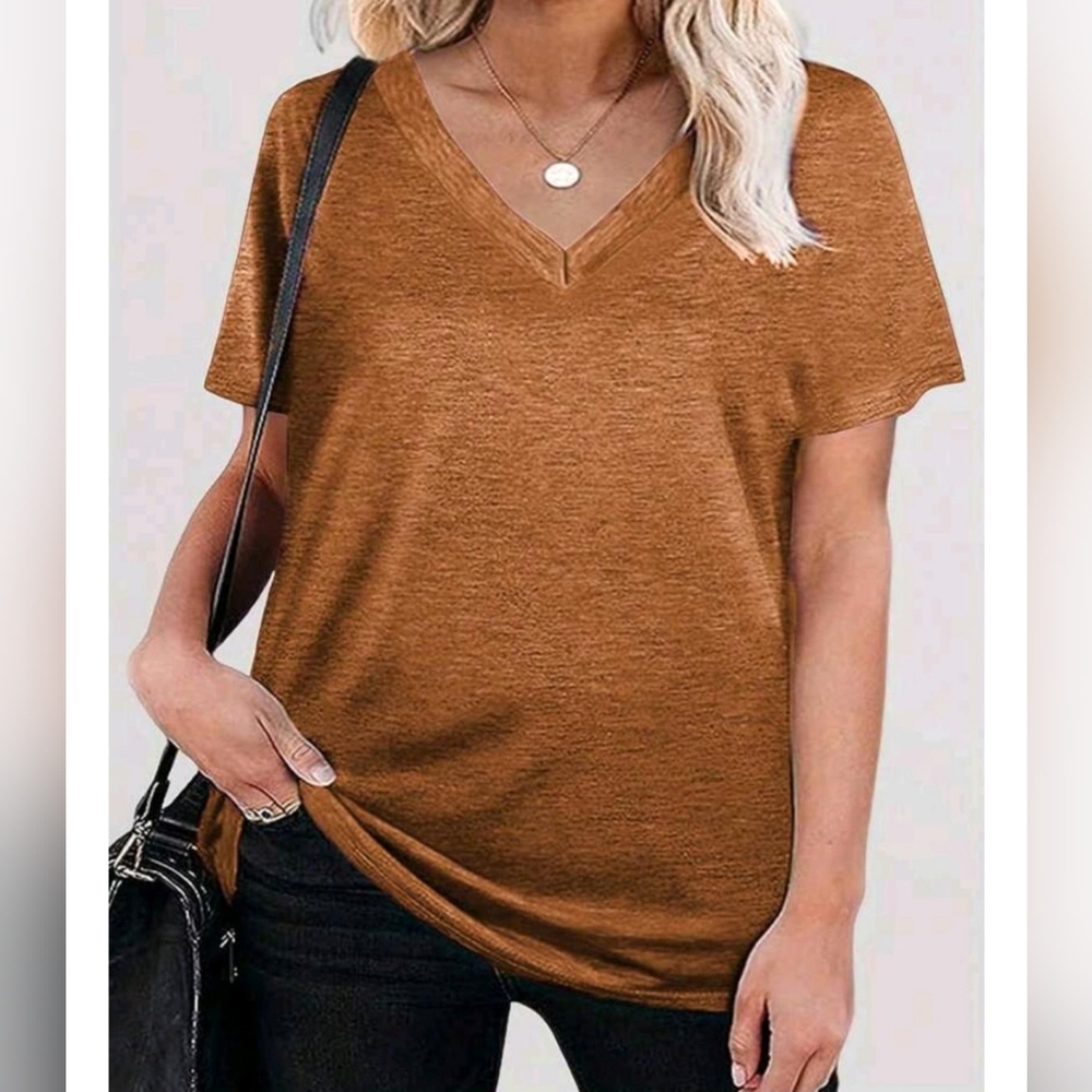 Basic v-neck t-shirt 🧡🤎
